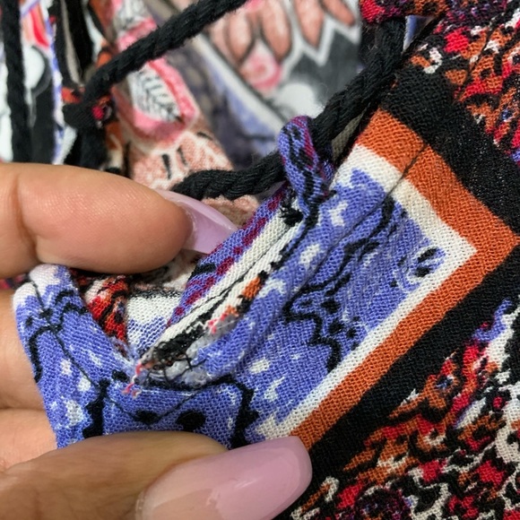 0021 Design lab colorful romper sz L - Picture 3 of 5